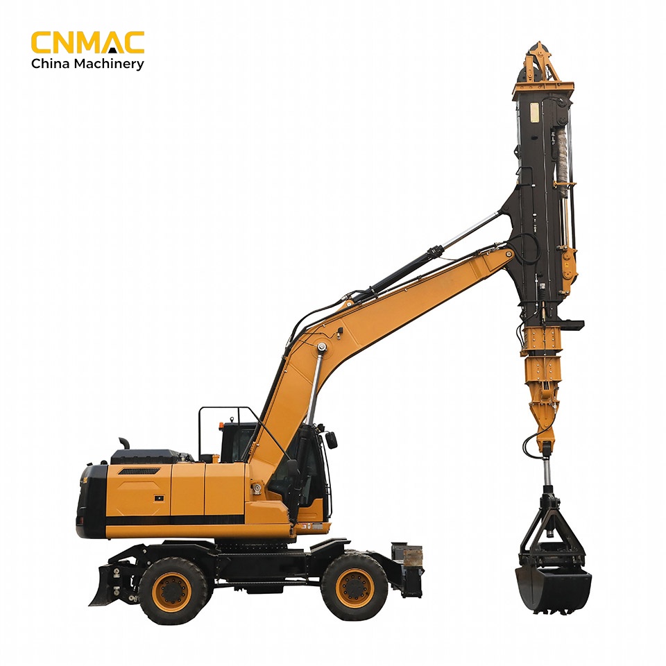 Telescopic Boom Excavator